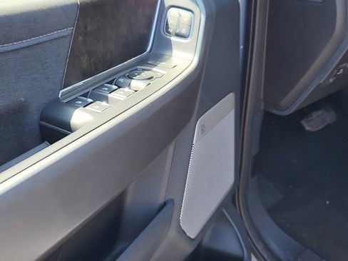 New 2025 Ford F350 Lariat w/ Black Appearance Package image 15