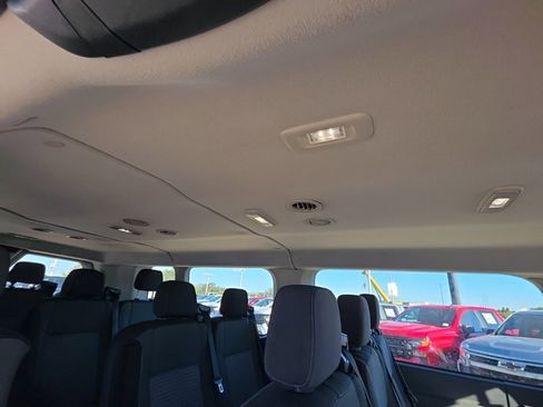 Used 2021 Ford Transit 350 XLT image 24