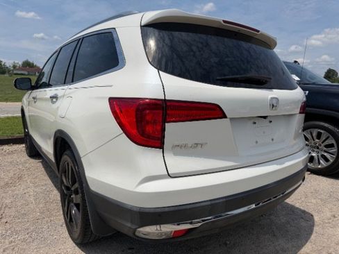 Used 2017 Honda Pilot Elite image 3