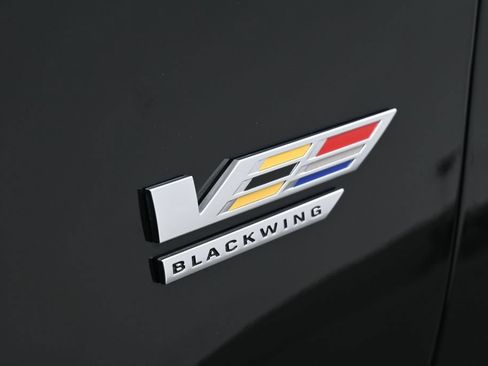 Used 2025 Cadillac CT5 V Blackwing w/ Carbon Fiber 2 Package RWD image 9