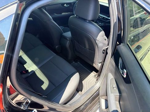 Used 2022 Kia Forte GT-Line w/ GT-Line Premium Package FWD image 10