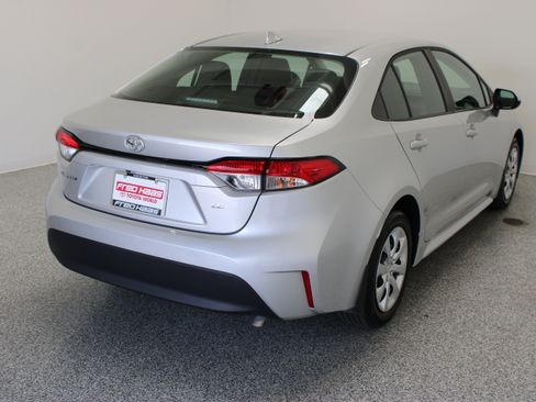 Used 2026 Toyota Corolla LE FWD image 7