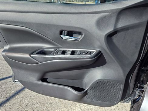 New 2025 Nissan Versa SR w/ Trunk Package image 11