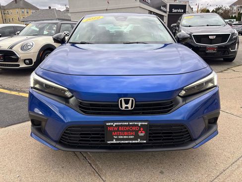 Used 2022 Honda Civic Sport image 2