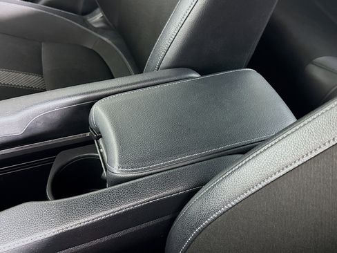 Used 2020 Honda Civic Sport image 18