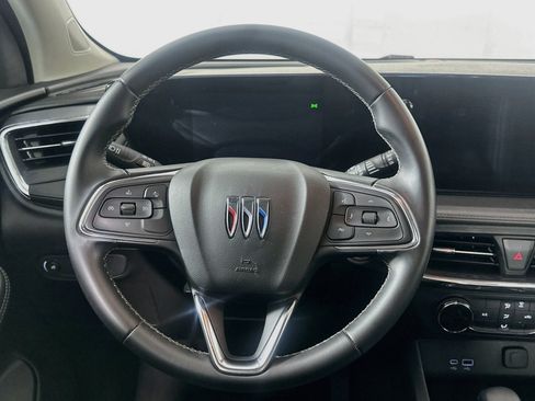 Used 2025 Buick Encore GX Preferred FWD image 18