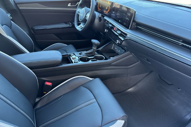 New 2026 Kia K5 GT-Line w/ GT-Line Premium Package FWD image 18