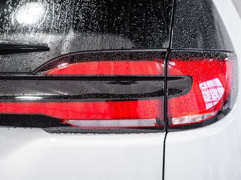 New 2026 Chrysler Pacifica Select image 6