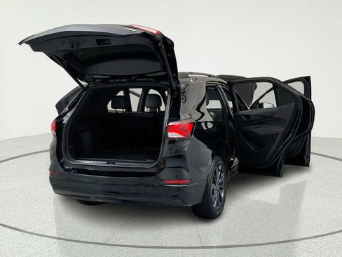 Used 2024 Chevrolet Equinox RS FWD image 12