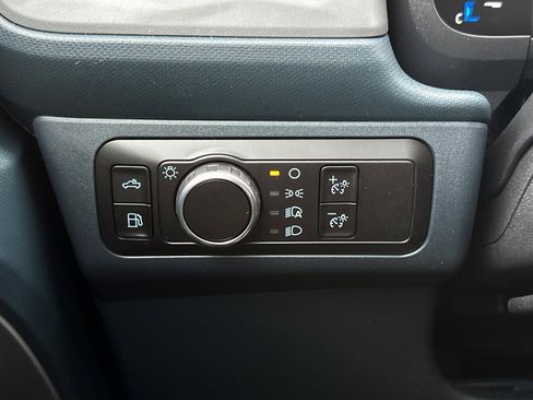 New 2026 Ford Maverick XL image 24