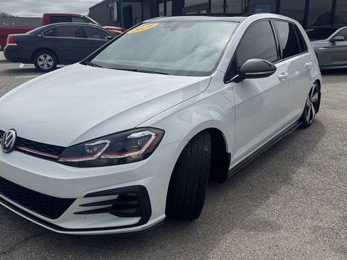Used 2019 Volkswagen GTI SE FWD image 4