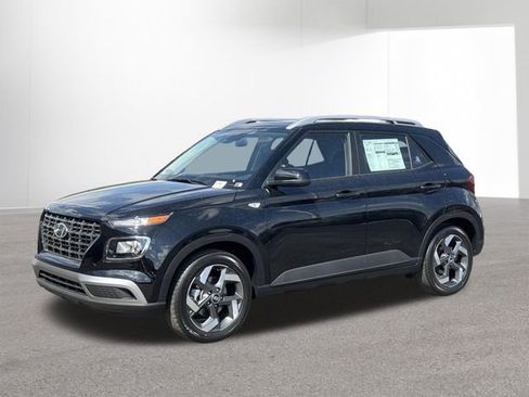 New 2026 Hyundai Venue SEL FWD image 11