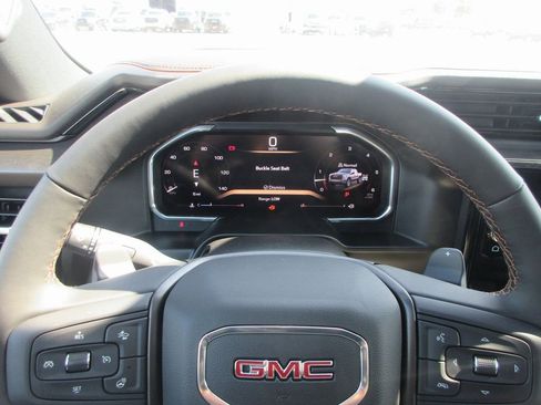 New 2026 GMC Sierra 1500 AT4 w/ AT4 Premium Package AWD/4WD image 18