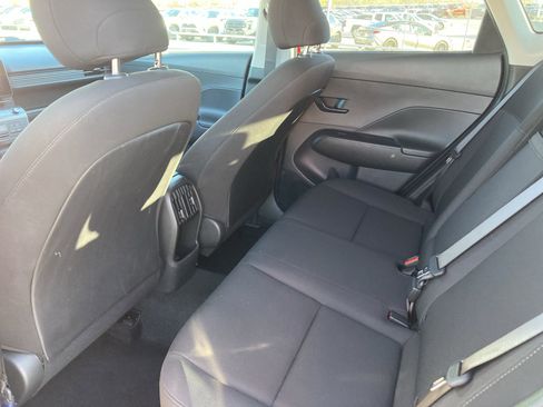 Used 2025 Hyundai Kona SEL image 26
