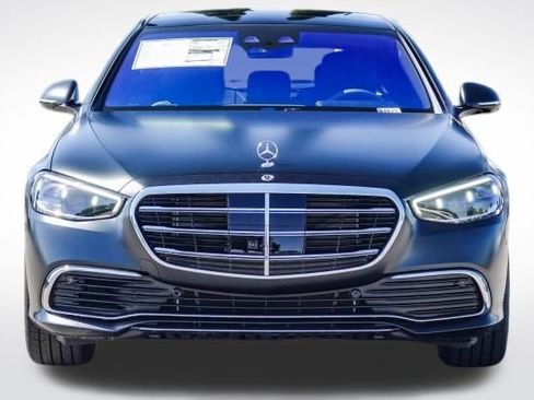New 2024 Mercedes-Benz S 580 4MATIC Sedan image 2