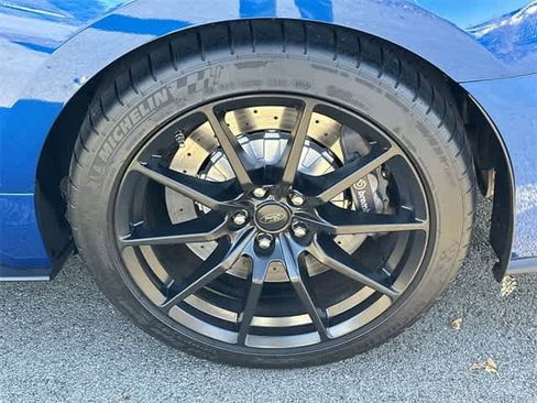 Used 2017 Ford Mustang Shelby GT350 image 5