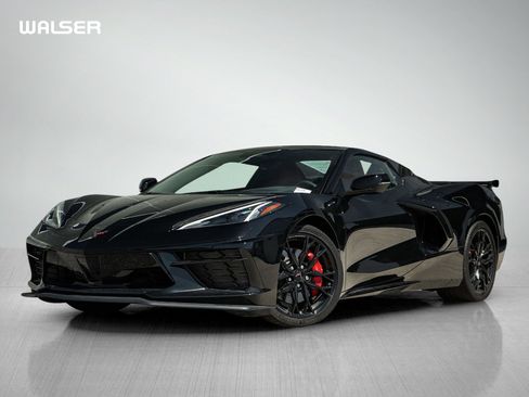 Used 2025 Chevrolet Corvette Stingray Convertible w/ Z51 Performance Package RWD image 1
