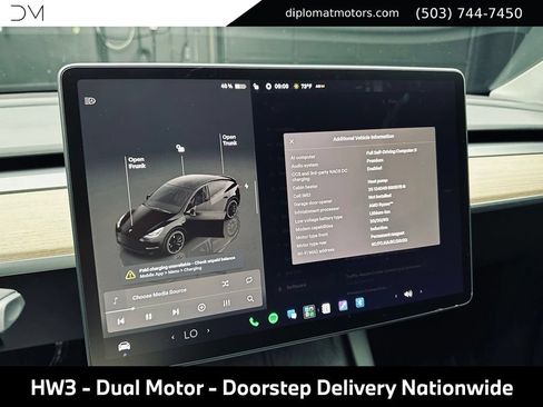 Used 2023 Tesla Model Y Performance AWD/4WD image 34