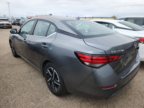 Used 2024 Nissan Sentra SV image 5