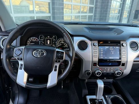Used 2018 Toyota Tundra Limited w/ Limited Premium Package AWD/4WD image 36