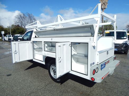 Used 2018 Ford F350 XL w/ Power Equipment Group image 4