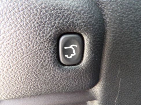 Used 2016 Jeep Grand Cherokee Limited image 32