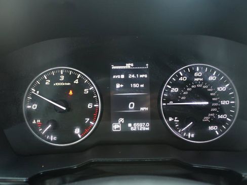 Used 2023 Subaru Outback Premium AWD/4WD image 17