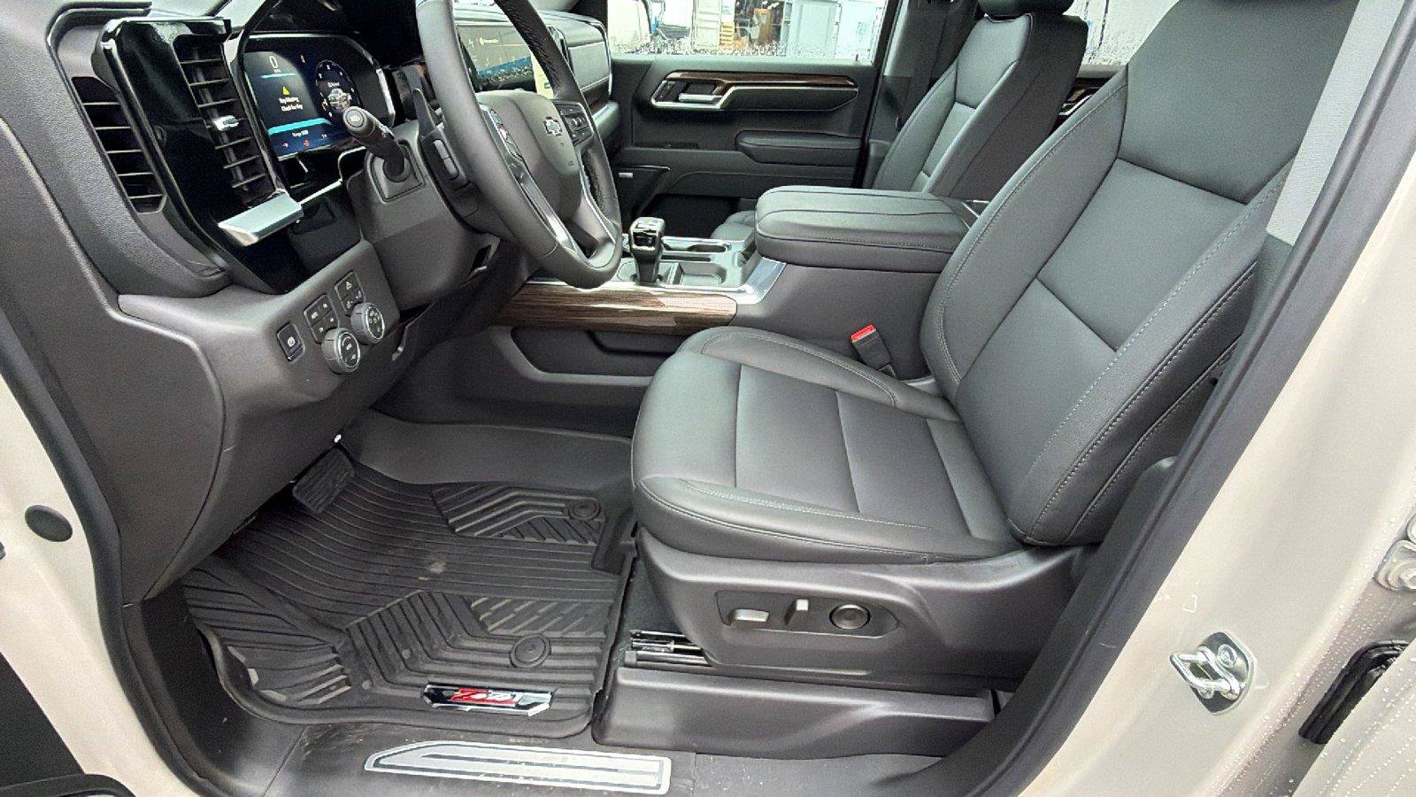 New 2026 Chevrolet Silverado 1500 RST AWD/4WD image 16