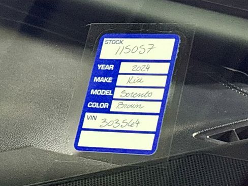 Used 2024 Kia Sorento SX Prestige image 26