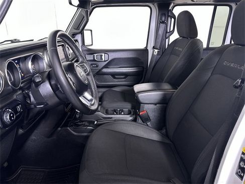 Used 2023 Jeep Gladiator Overland image 20