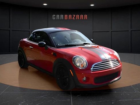 Used 2015 MINI Cooper Coupe image 3