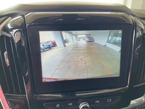 Used 2019 Chevrolet Traverse LT w/ LPO, Floor Liner Package AWD/4WD image 21