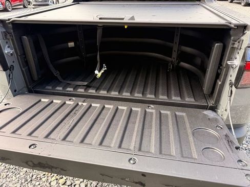 Used 2025 Hyundai Santa Cruz Limited image 22