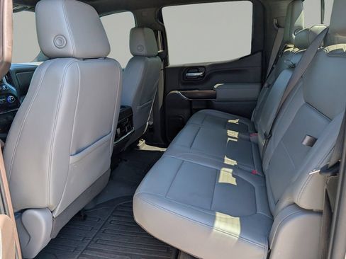 Used 2020 GMC Sierra 1500 SLT RWD image 14