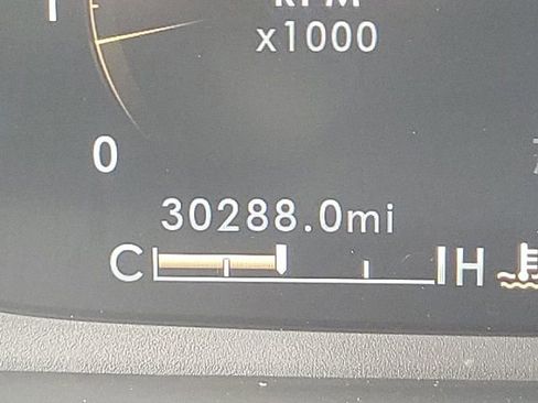 Used 2023 Lincoln Aviator AWD w/ Premium Package image 36