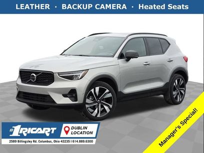 Used 2025 Volvo XC40 B5 Plus