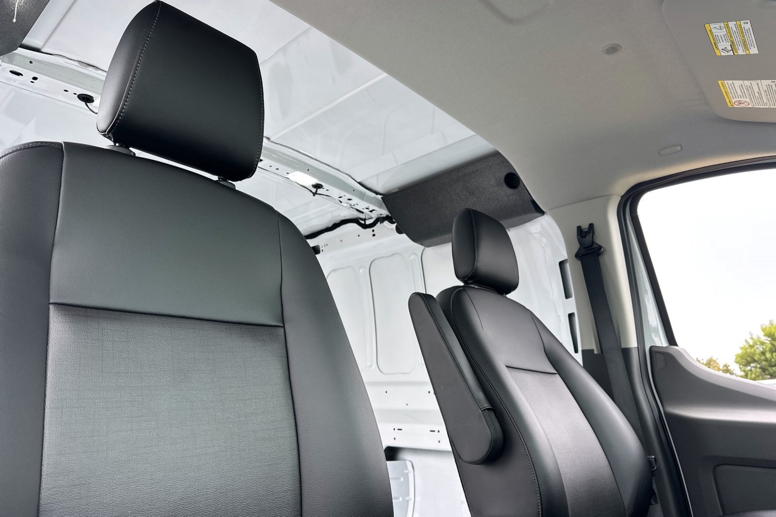 New 2026 Ford Transit 150 Low Roof RWD image 16