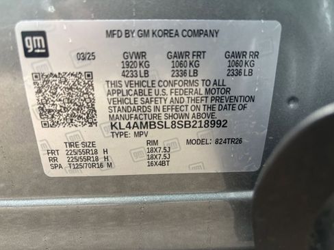 Used 2025 Buick Encore GX Preferred FWD image 29