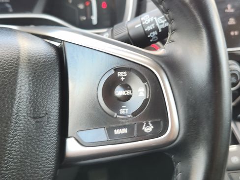 Used 2018 Honda CR-V Touring image 29