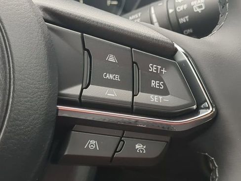 New 2025 MAZDA CX-5 Signature image 24