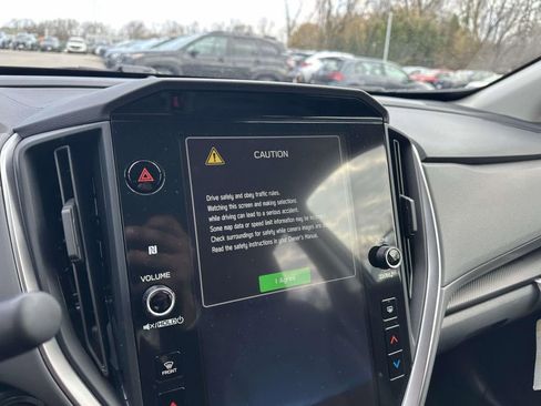 Certified 2025 Subaru Crosstrek 2.0i Premium image 25