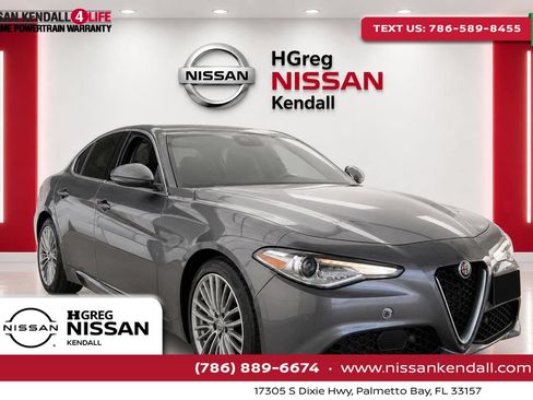Used 2017 Alfa Romeo Giulia Ti w/ TI Performance Package AWD/4WD image 1