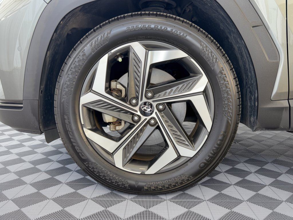 Used 2022 Hyundai Tucson Limited w/ Cargo Package FWD image 13