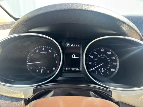 Used 2017 Hyundai Santa Fe Sport AWD/4WD image 29