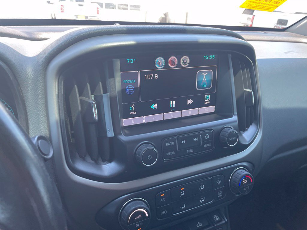Used 2015 Chevrolet Colorado Z71 AWD/4WD image 15