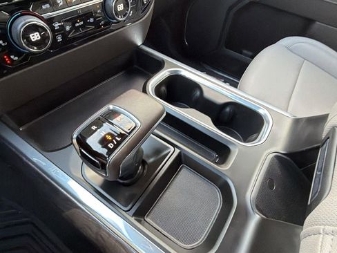 Certified 2024 Chevrolet Silverado 1500 LTZ AWD/4WD image 26