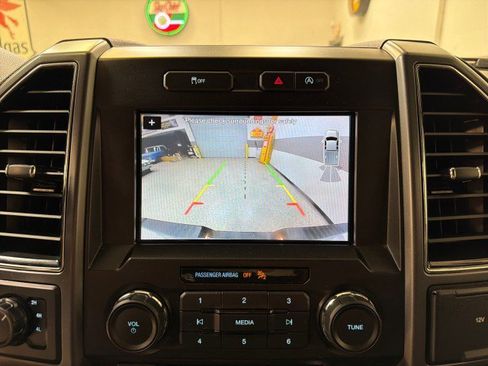 Used 2018 Ford F150 XLT w/ Equipment Group 302A Luxury image 21