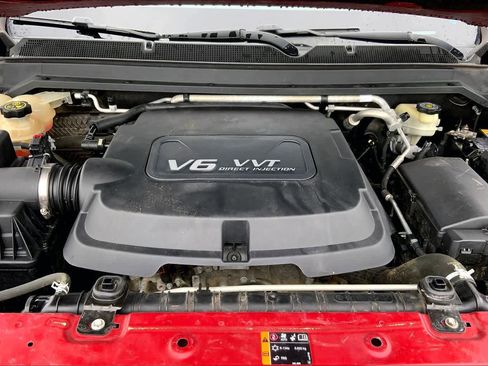 Used 2015 Chevrolet Colorado Z71 AWD/4WD image 31