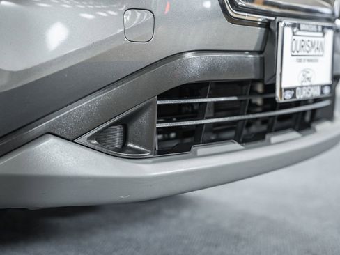 Used 2021 Nissan Rogue SV w/ Premium Package image 17