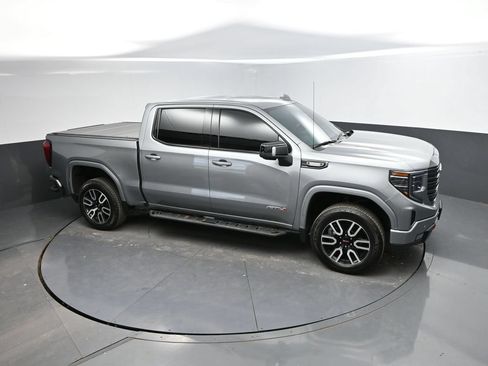 Used 2023 GMC Sierra 1500 AT4 w/ Technology Package AWD/4WD image 25